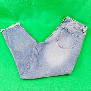 KanCan Light Blue Cropped Jeans women’s Size 31